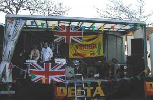 live_in_the_sq_016