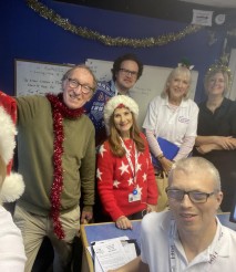 Cracker Pulling to Launch Christmas on HRB